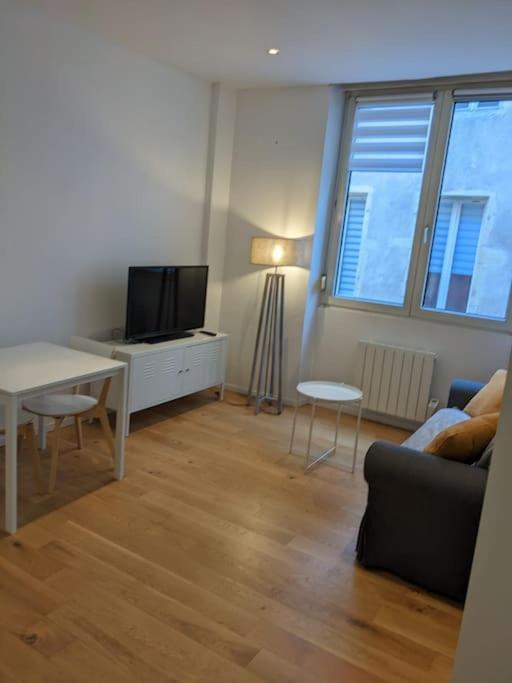 De Charme Au Coeur De La Vieille Apartment *